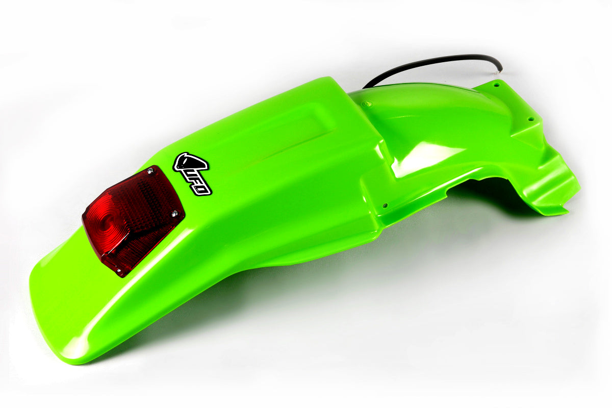 Guardabarro trasero con luz LED - UFOplast™ • KAWASAKI KDX 200 1990-1994 • VERDE