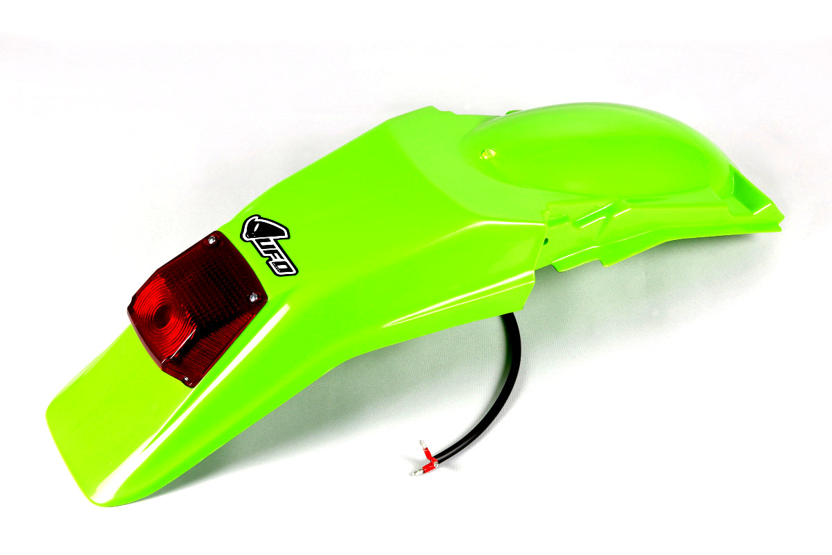 Guardabarro trasero con luz LED - UFOplast™ • KAWASAKI KDX 200 1995-2006 • VERDE